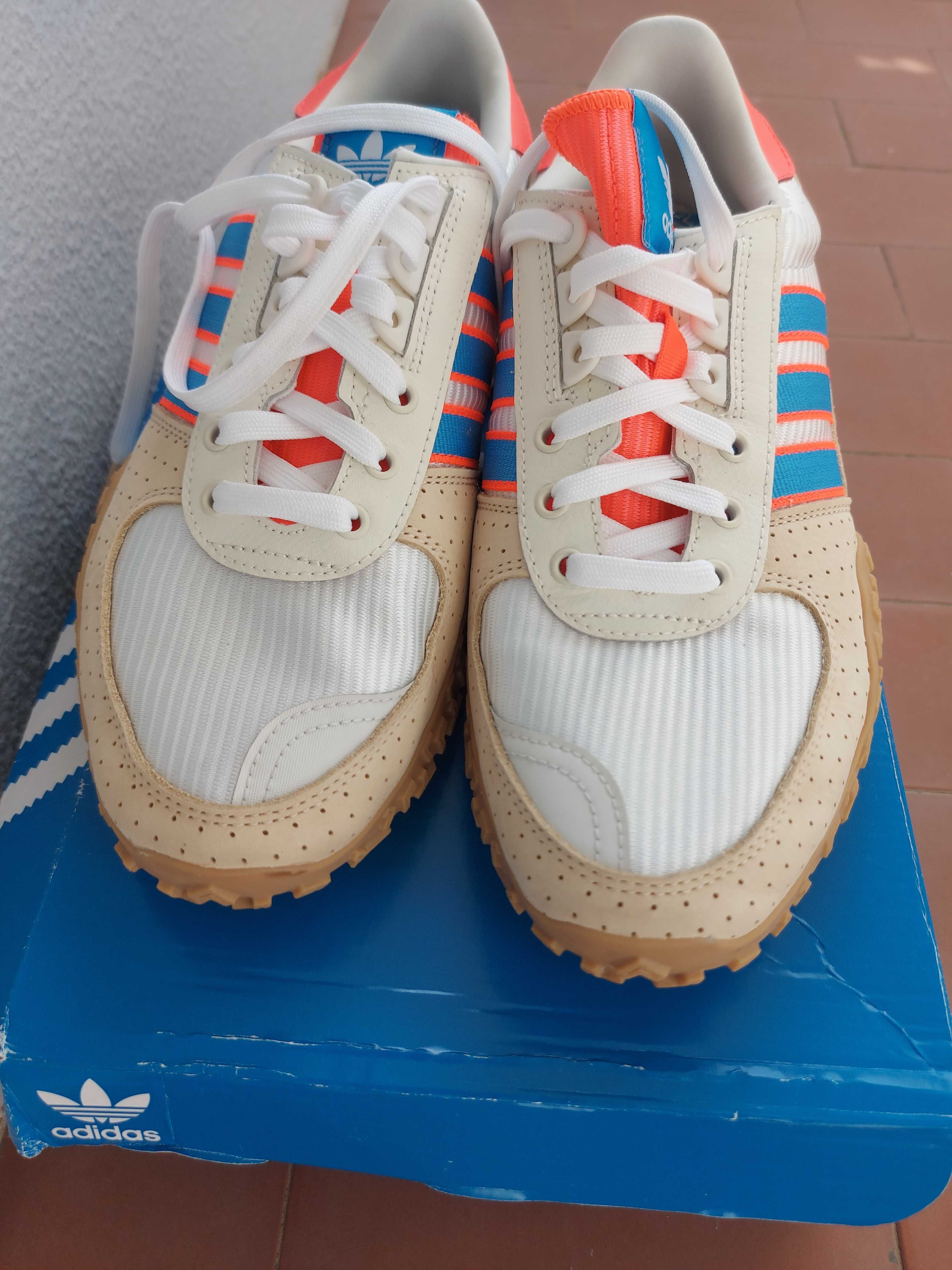 Sapatilhas Adidas Retropy E5 WRP