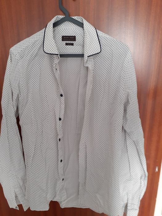 Camisas em ótimo estado