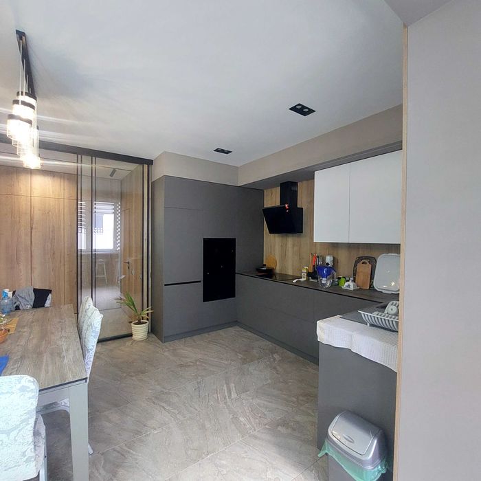 Продам дворівневу 3 кім. Шикарну квартиру