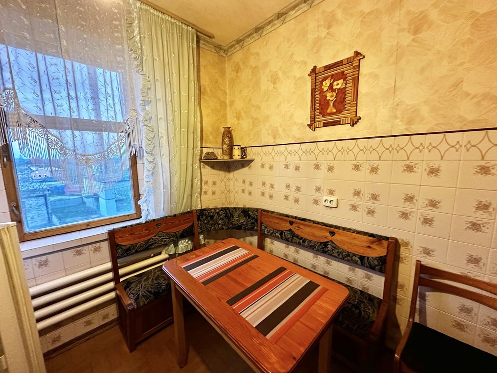 Продаж 2х кімнатної квартири , центр Борисполя