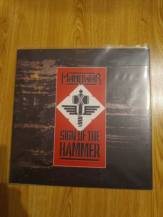 Manowar – Sign Of The Hammer