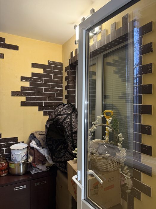 Продам 4-х комнатную квартиру с мебелью и техникой