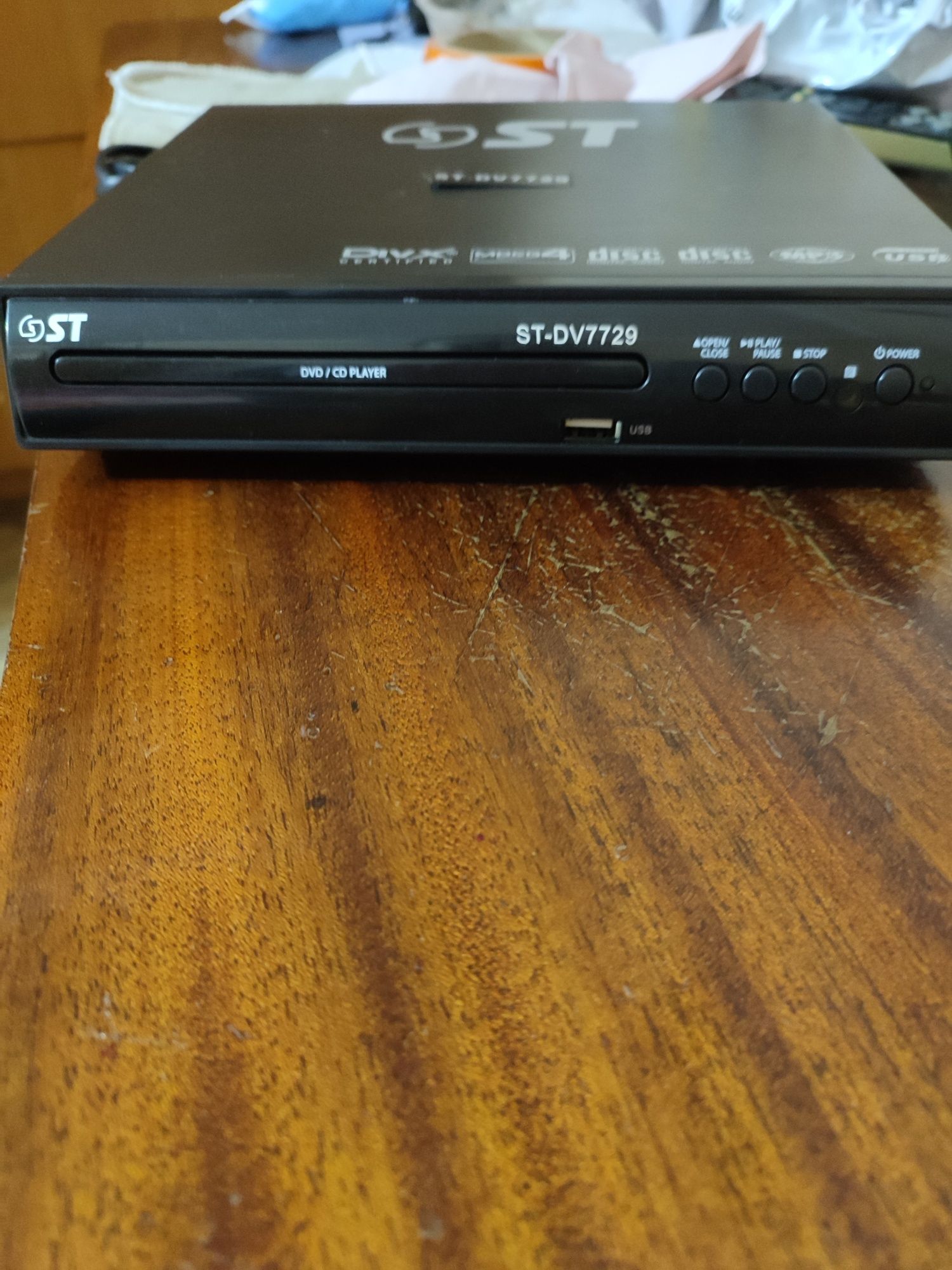 DVD player DV 7729