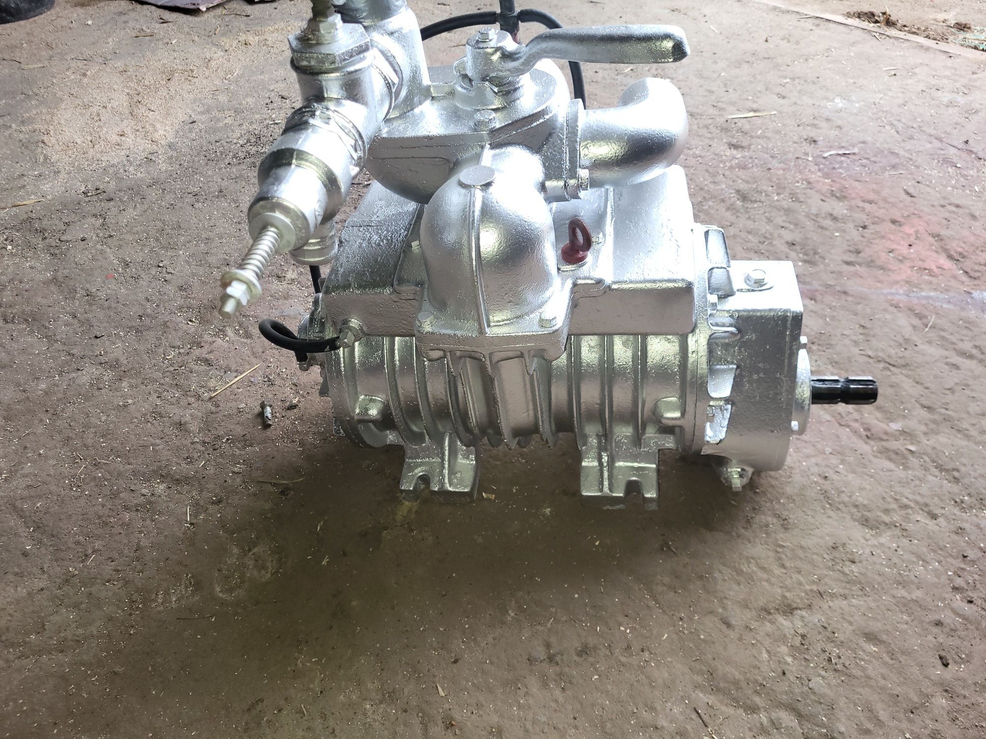 pompa do beczkowozu beczka asenizacyjna mec 8000 vacuum