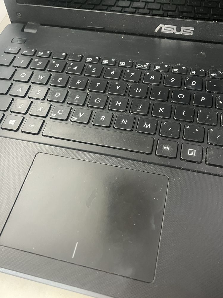 laptop asus czarny