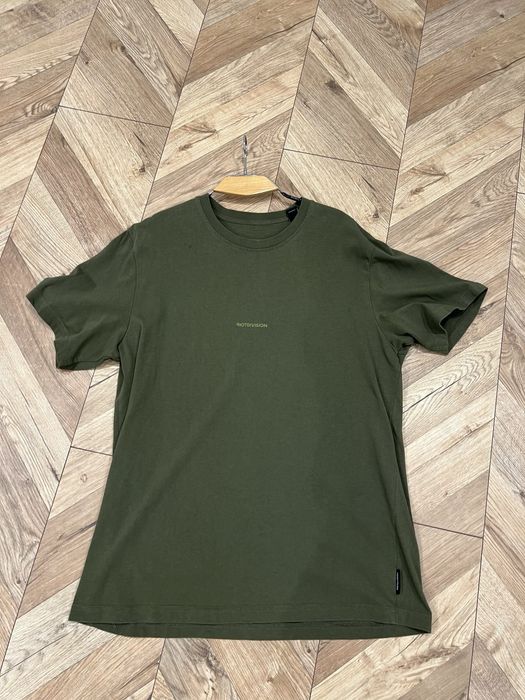 Продам футболку Riot Division XL