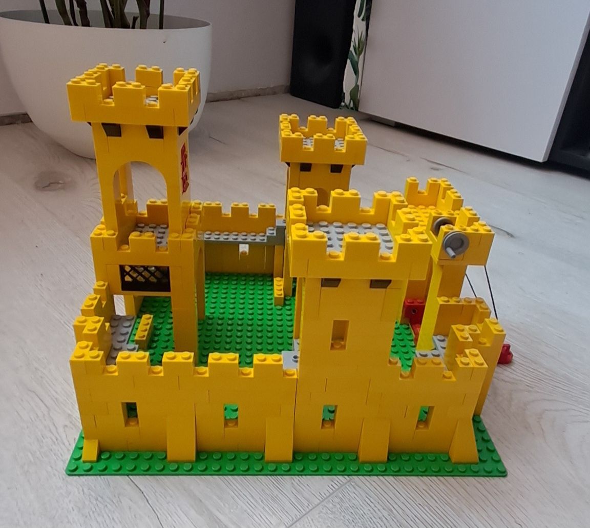 Lego 375 Zamek MOC