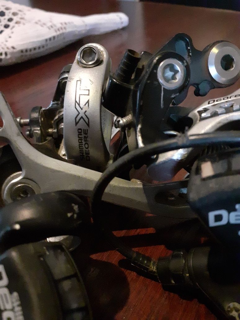 Shimano deore xt przerzutki i manetki