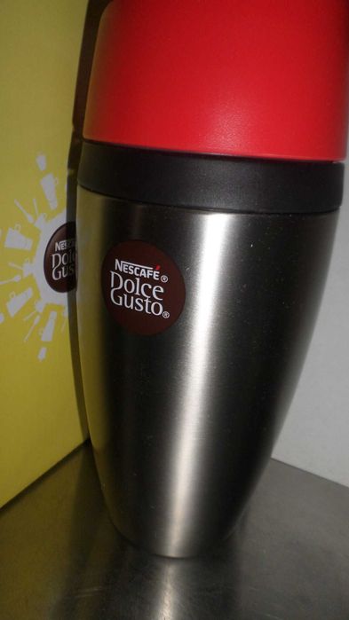 caneca de viagem para café dolce gusto