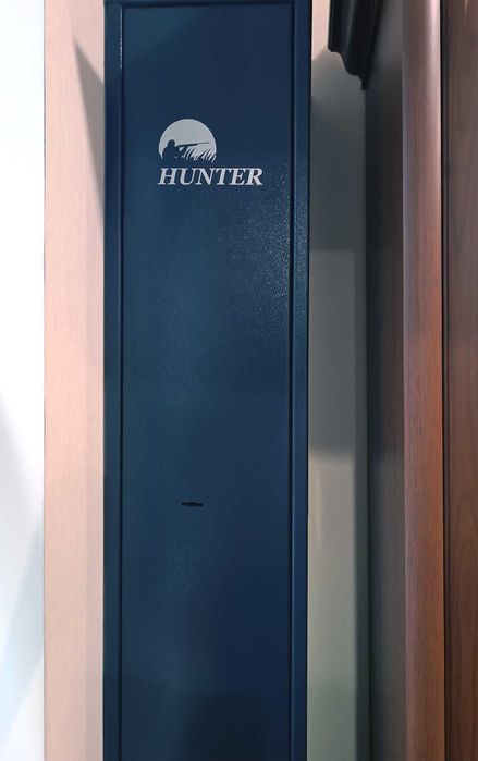 Сейф для зброї HUNTER GLT 125х26х26, 22 кг, на 3 ствола