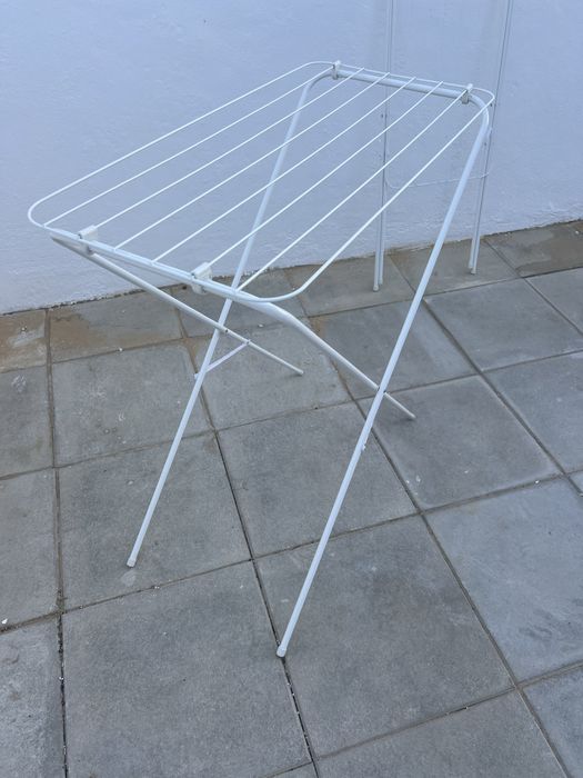 Estendal da roupa (2 disponiveis)