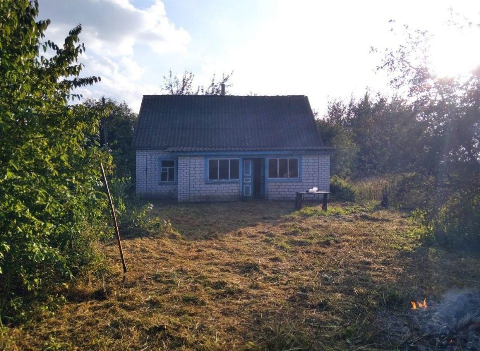 Будинок ,дача ,село Полова.