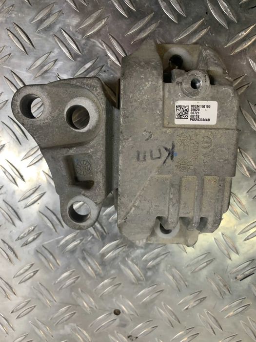 Подушка двигуна Jeep Compass 2017-2021