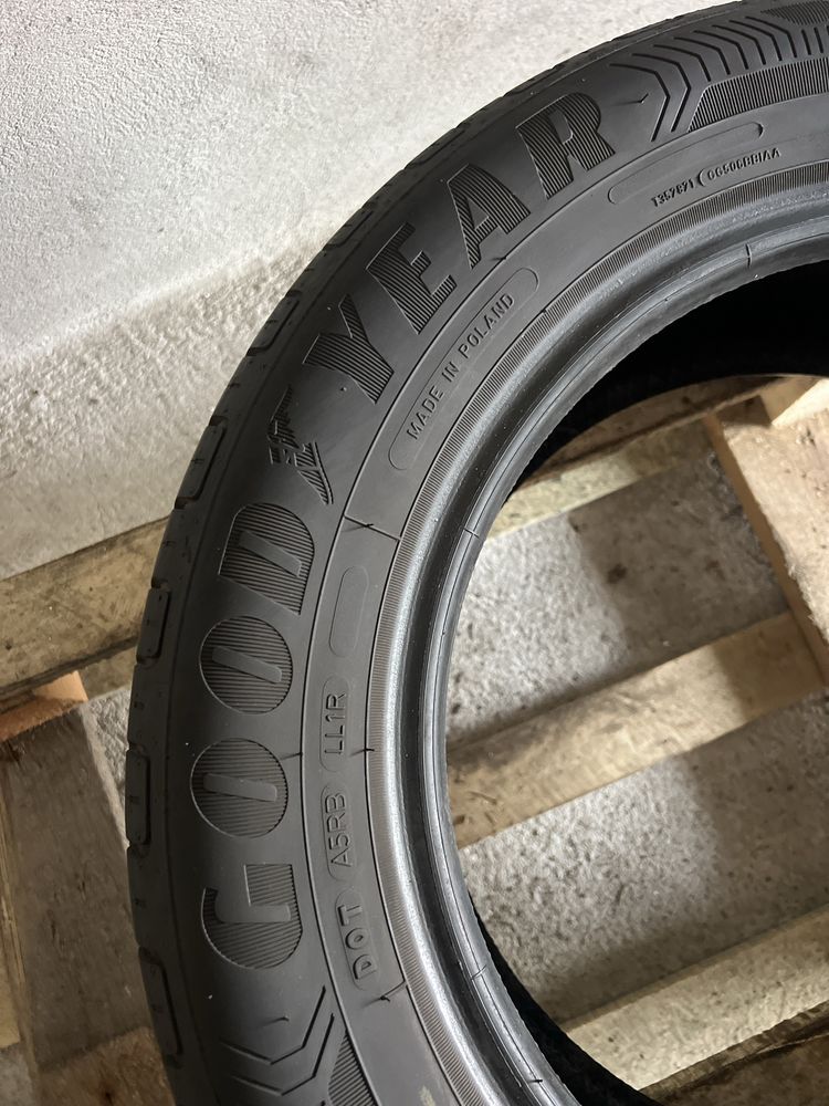 195/60/15 88H Goodyear Efficient Grip perfomance Opona pojedyncza