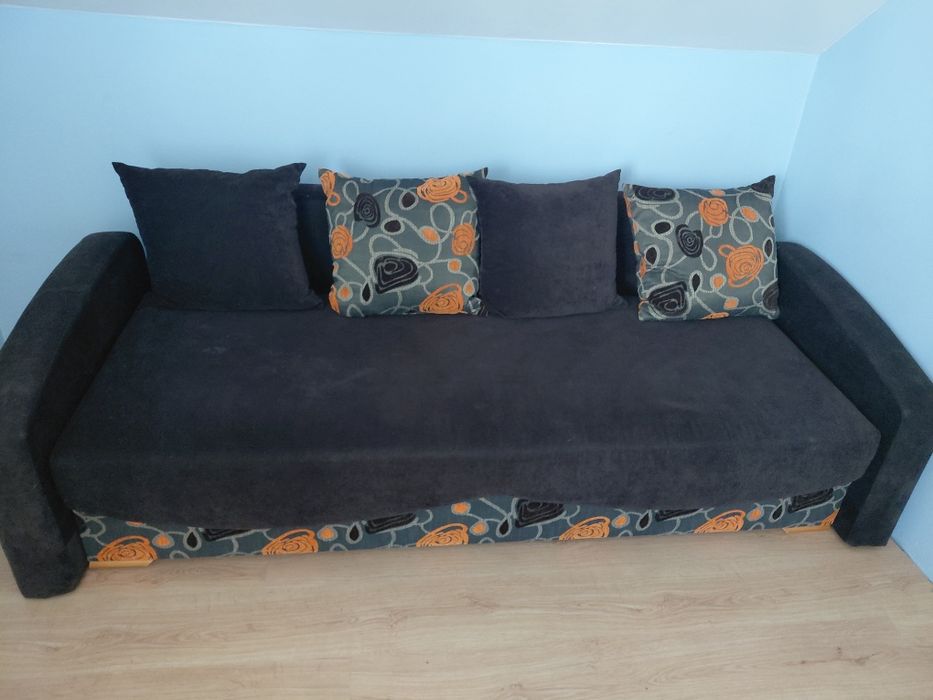 Oddam kanape za darmo