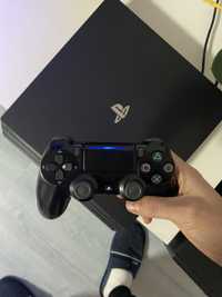 Play station / Ps 4 Pro 1tb + 2 игры