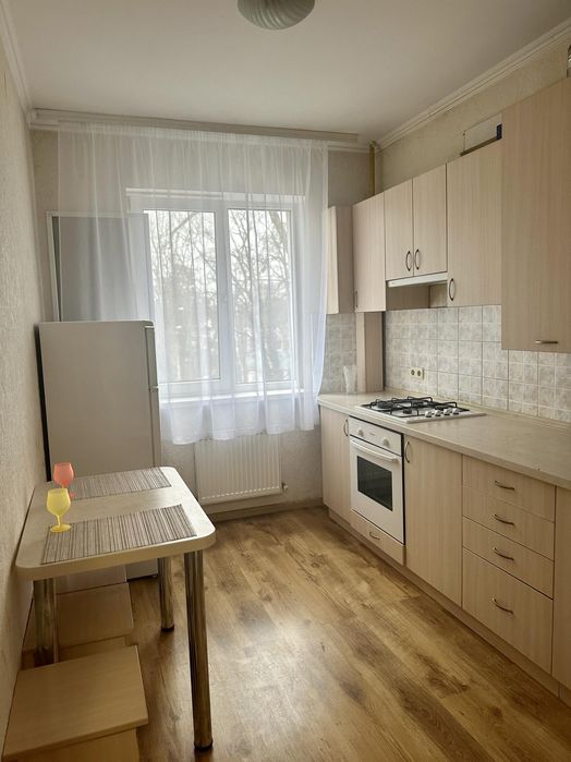 ПРОДАЖ з ремонтом+меблі вул. Університетська . ІРПІНЬ