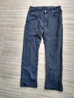 Czarne spodnie jeansowe Hugo Boss 34