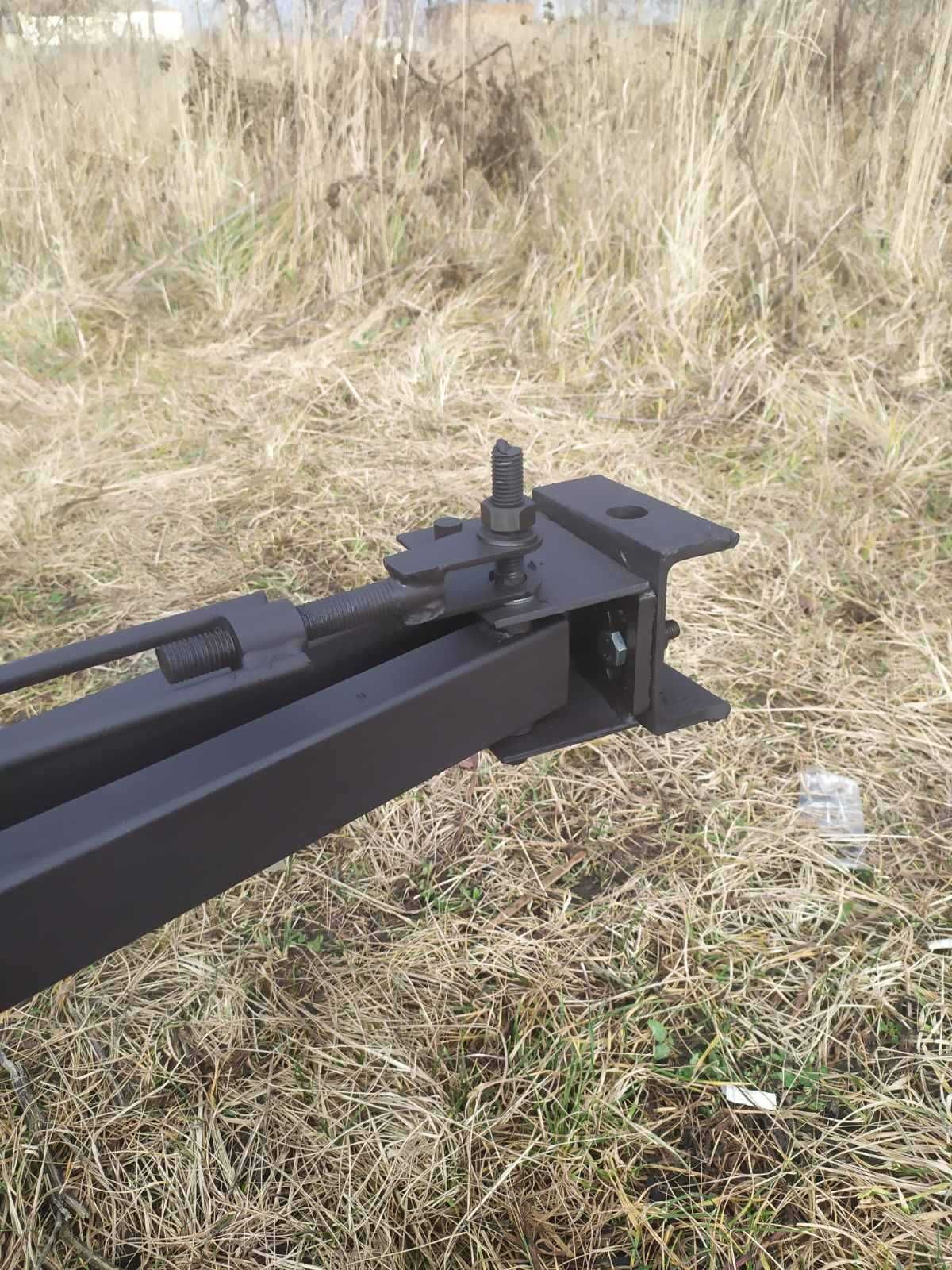 Поворотні плуги з колесом та регулюванням на мотоблоки від виробника