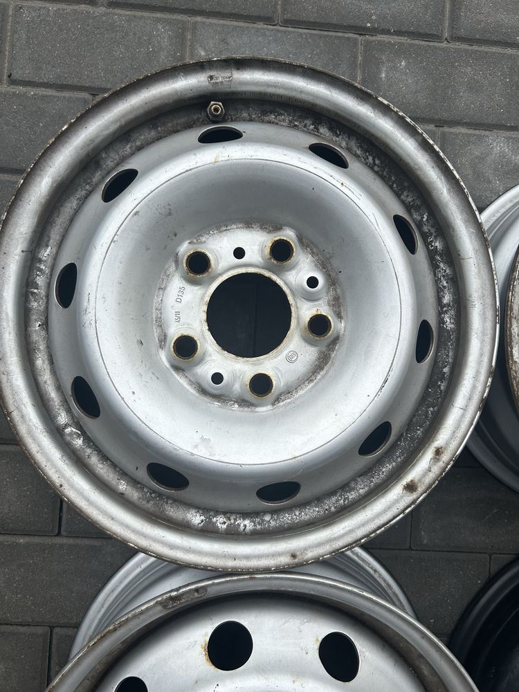 Felgi stalowe Fiat Ducato Peugeot Boxer Citroen Jumper R 15 5x118