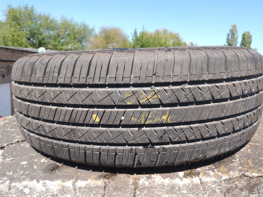 Одна шина Leao Lion Sport HP3 225/60 R18 USA (арт.536)