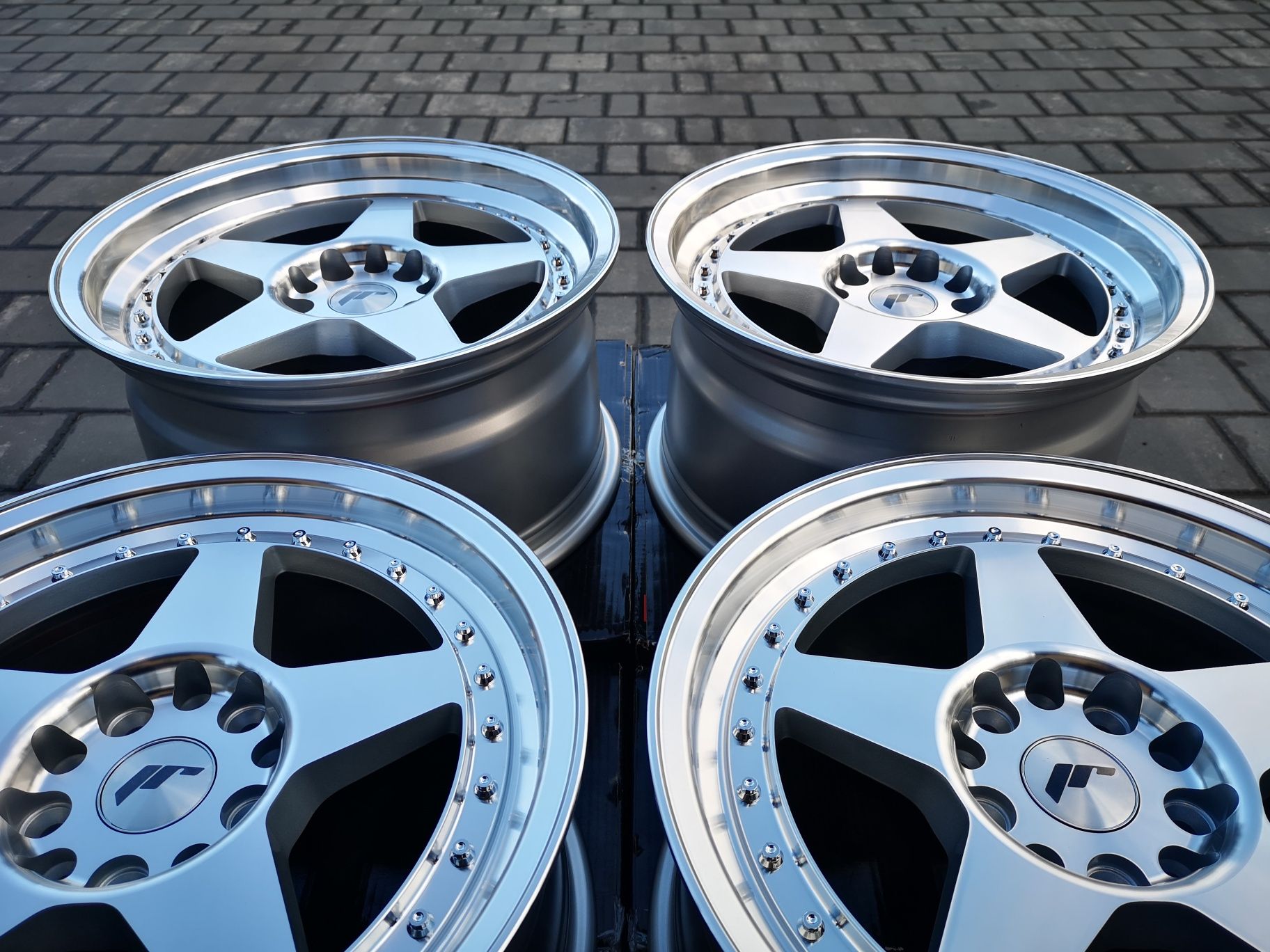 Felgi Japan Racing JR6 17" 5x120 8J 9J 10J BMW E36