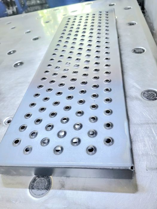 Schody stopnie metalowe ocynkowane, antypoślizgowe ,producent