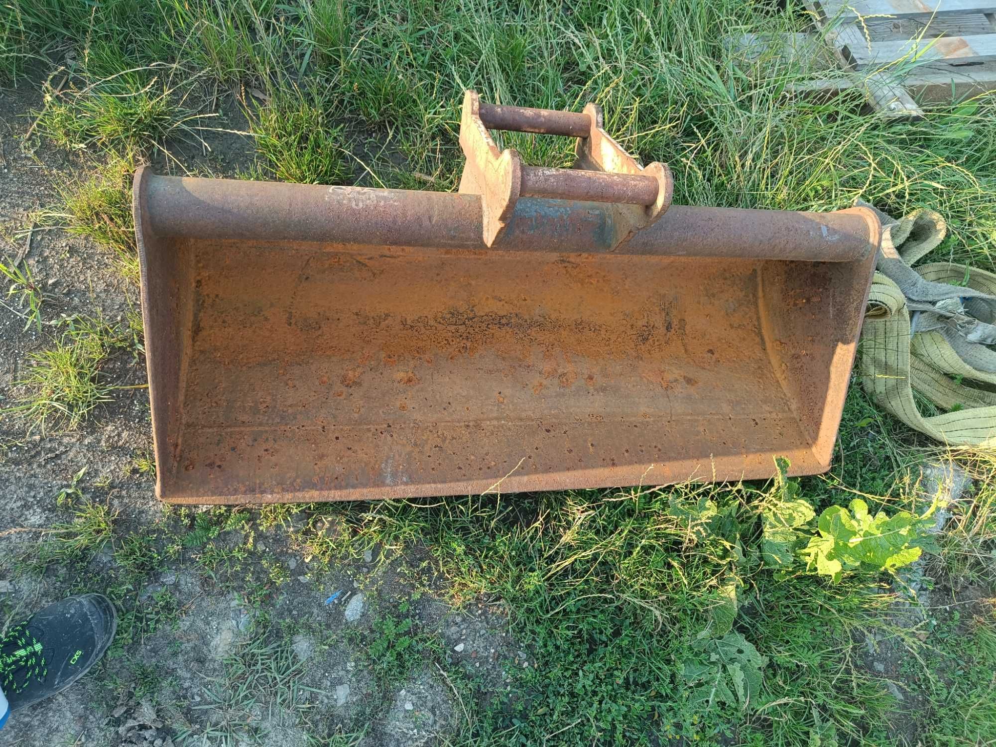 łyżka skarpowa  skandynawska   120 szer. mocowanie S 40