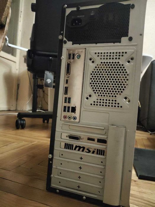 ПК Ryzen 5 2600, GTX 1050 Ti, 16 ГБ RAM + монитор LG 24" Full HD 60hz