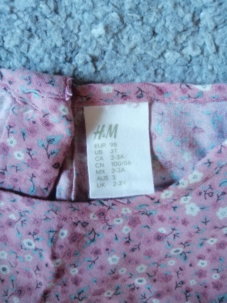 Sukienka dla dziewczynki H&M rozmiar 98 z cienkiej przewiewnej wiskozy