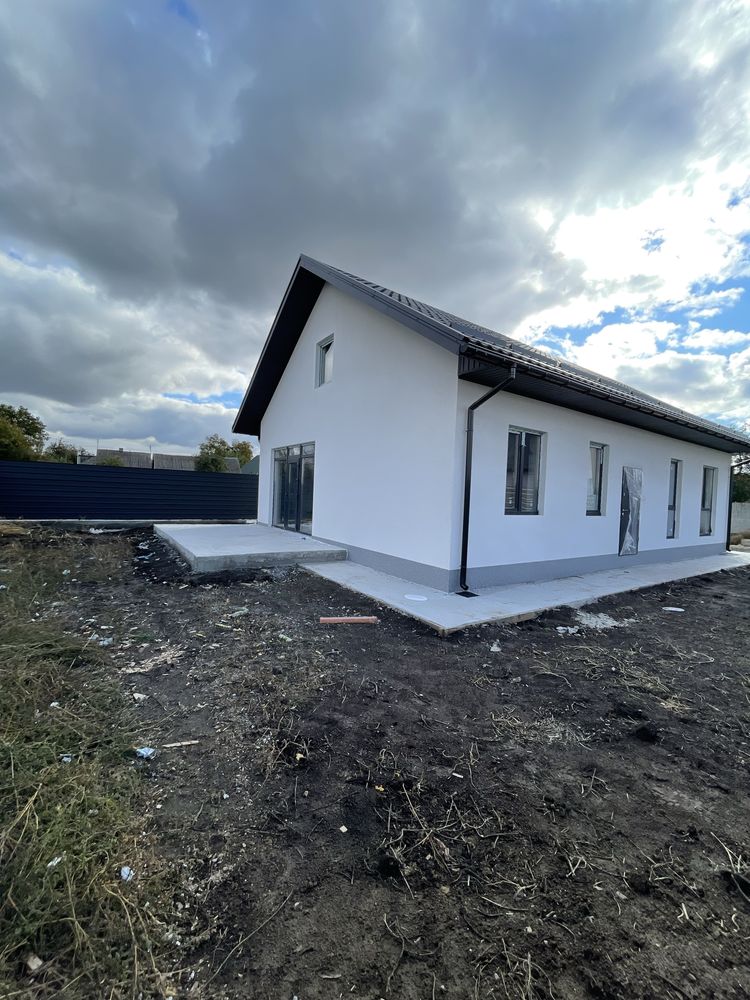 Продам будинок.Новобудова.Всі комунікації