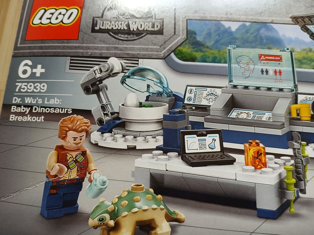 Lego Jurrasic World 75939 Laboratorium dinozaury Owen Dr Wu 6+ zestaw