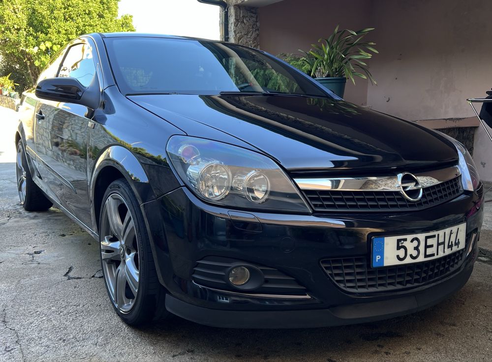 Opel Astra GTC 1.7 sport van 125cv