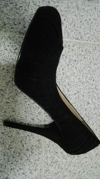 Sapato preto n39 zara colection