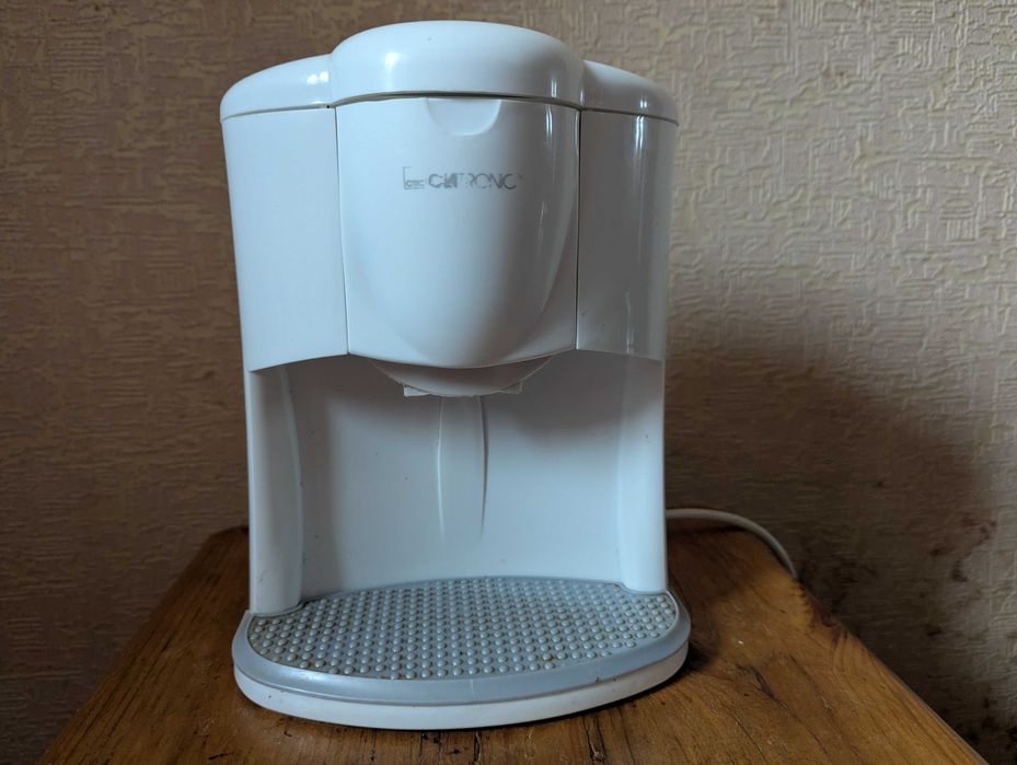 Кофеварка Clatronic 2545