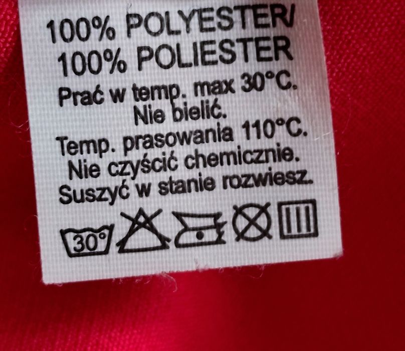 Czerwona Sukienka Rozkloszowana