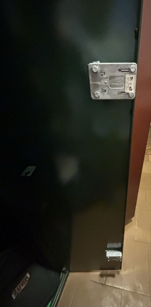 Szafa metalowa na broń