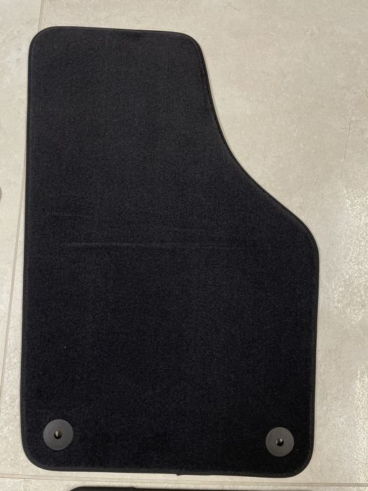 VW Sharan 7N dywaniki dywany welurowe komplet