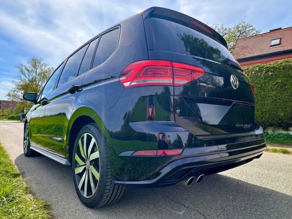 Volkswagen Touran      2018