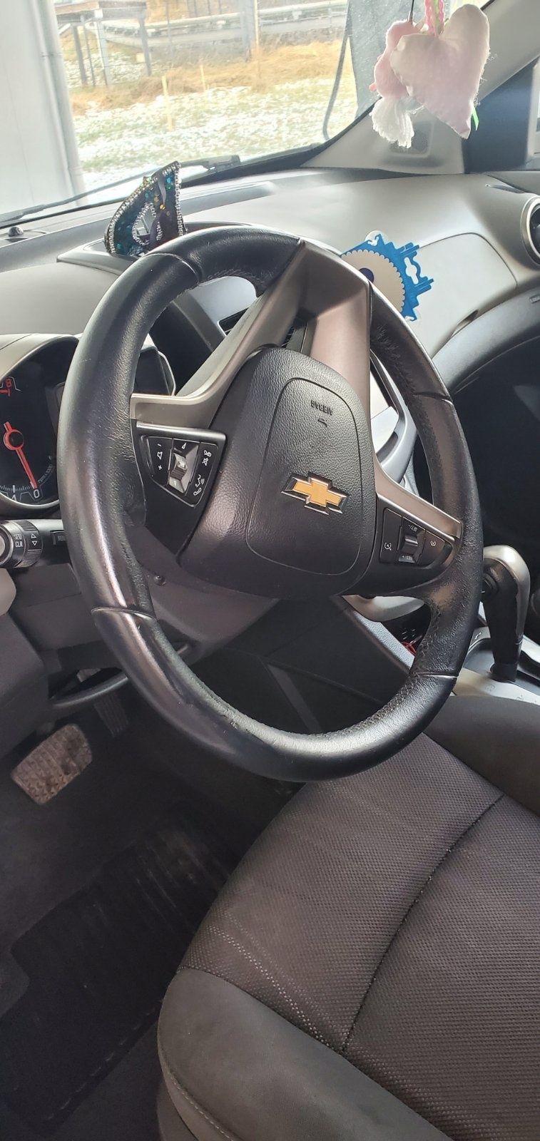 Chevrolet aveo 2014 года