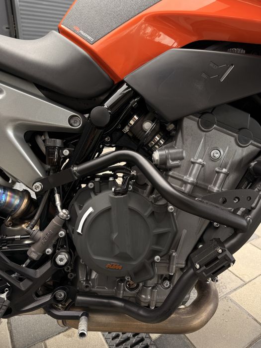 Мотоцикл KTM 790 Duke