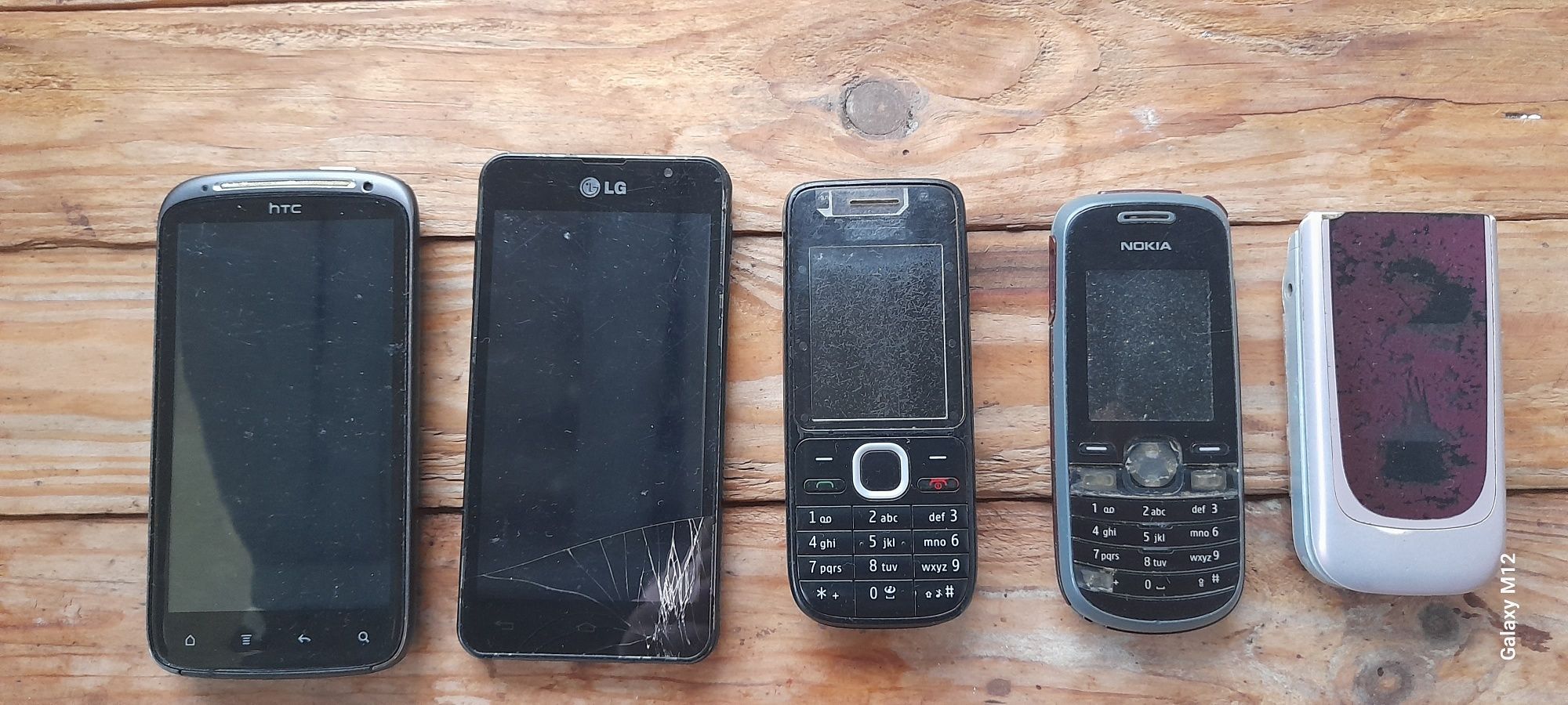 Телефони NOKIA, LG, HTC