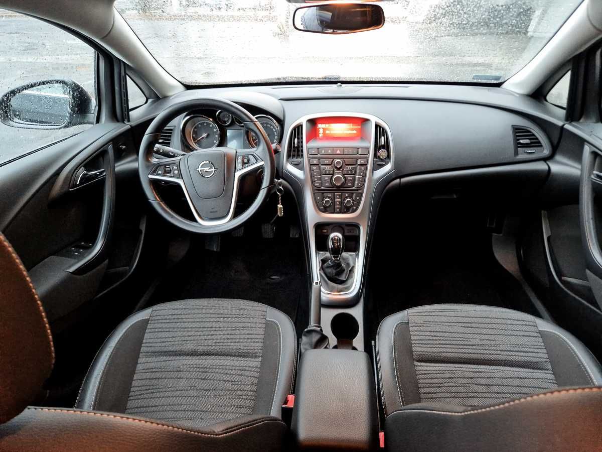 Opel Astra J 1.4 fabryczne LPG, 2016