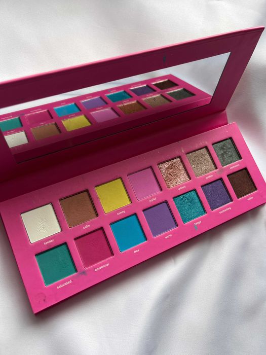 Тіні для повік GlamBee