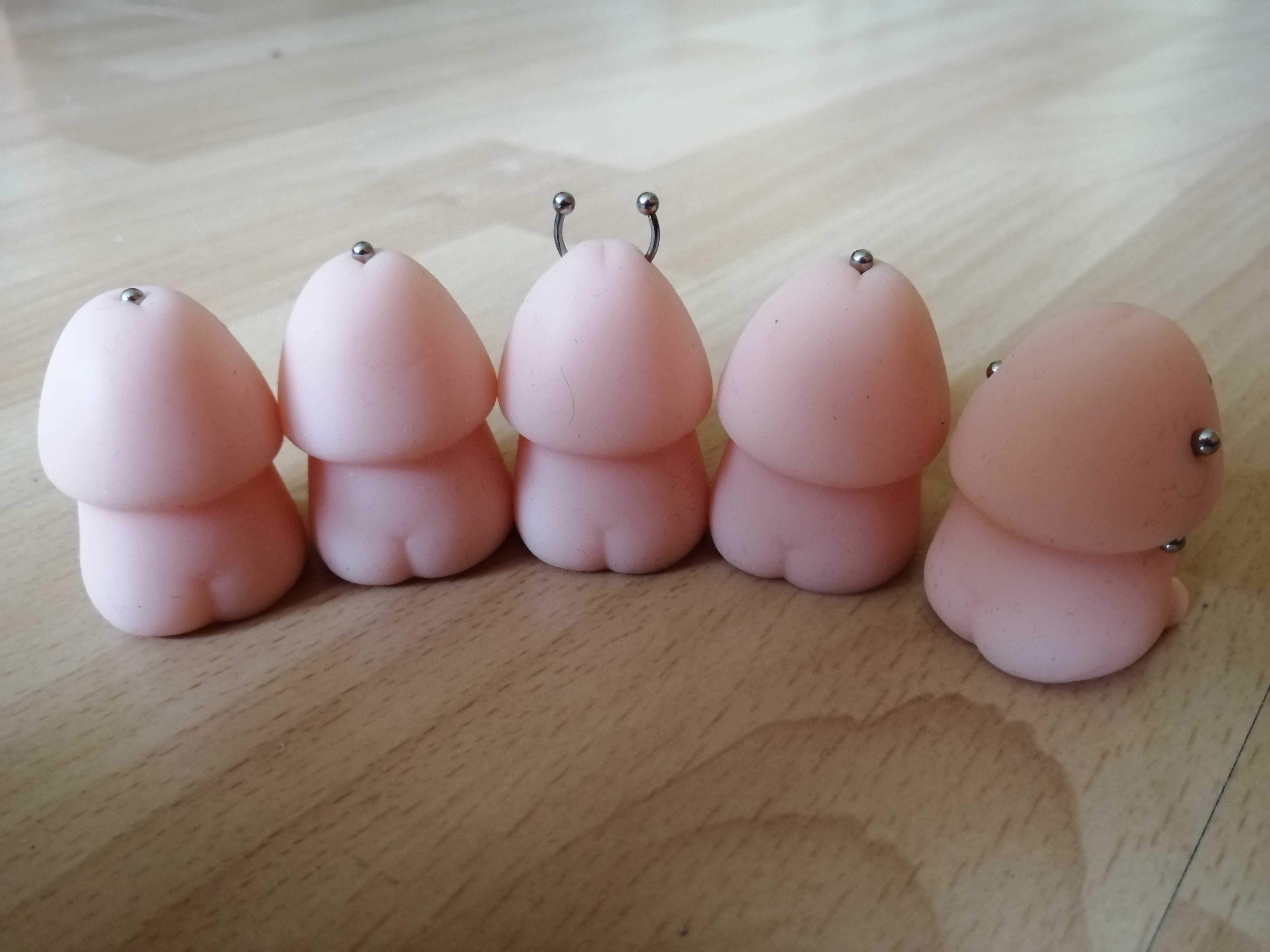 Uroczy prezent dla miłośników piercingu ;)
