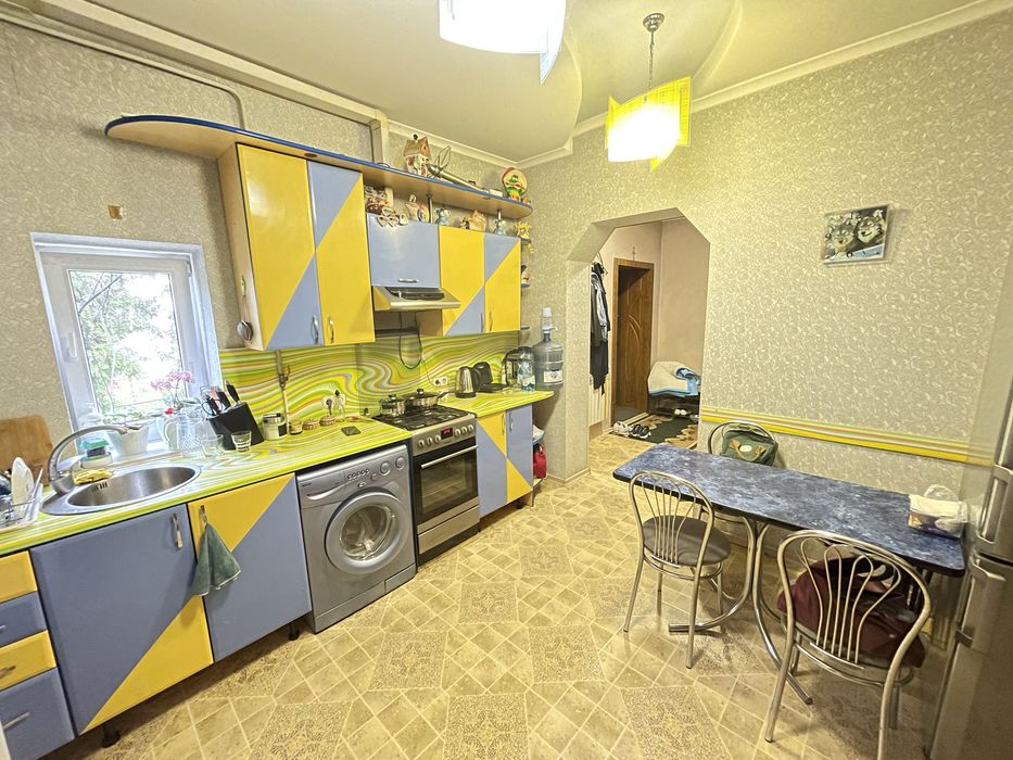 Продаж 3-х кімнатної квартири по вул.Вокзальній