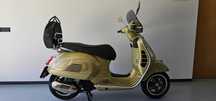 Vespa GTS 125 75th Anniversary 2021 przebieg 1600 km - stan salonowy.