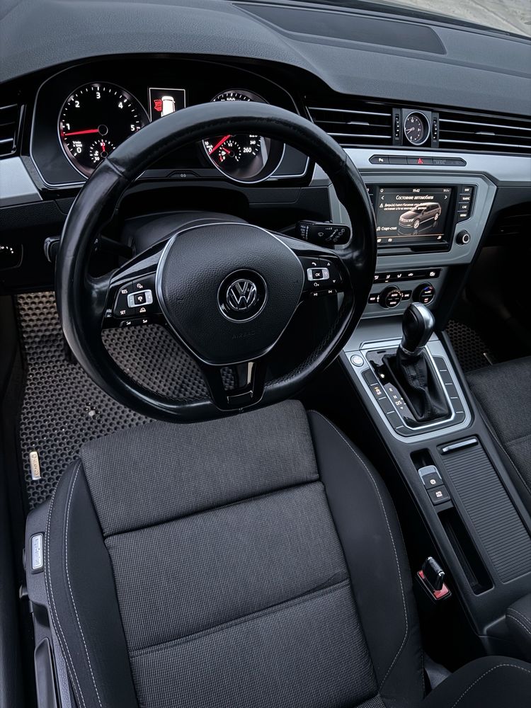 WV B8 Автомат 2.0tdi