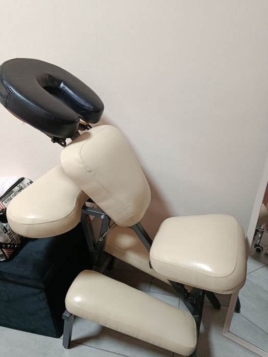 Стілець для масажа шийно-комірцевої зони