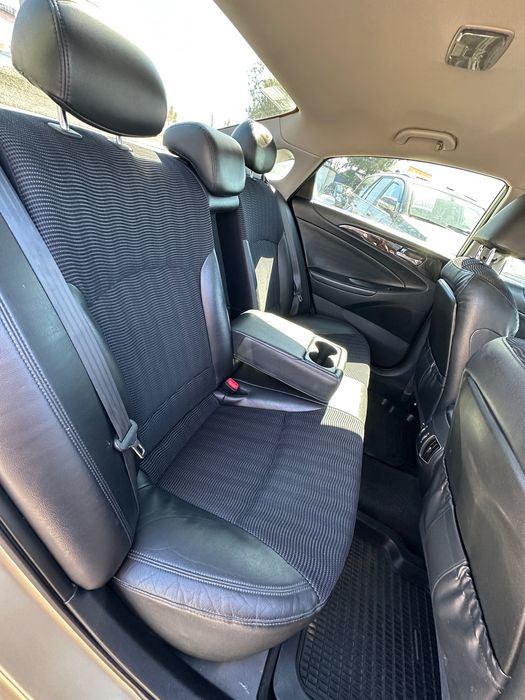 Продам Hyundai Sonata 2010 рік можлива розстрочка, кредит, обмін!